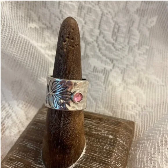 Sundance Silver Dew Kiss Ring - Size 6 - Picture 3 of 3